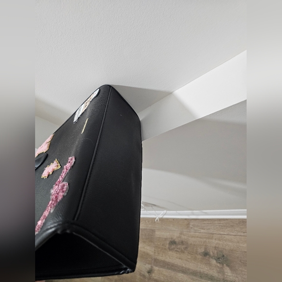 Like Dreams Black Tote with Pink Patch Details - Picture 9 of 16